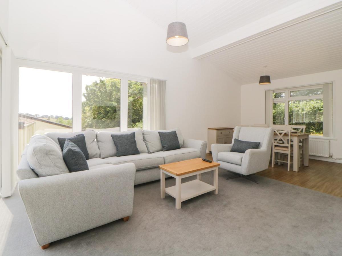 Harcombe House Bungalow 9 Newton Abbot Buitenkant foto